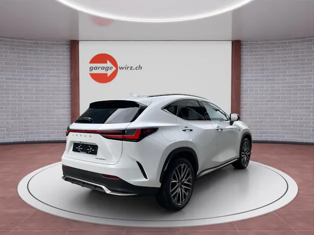 Lexus NX 450h+ F-Sport
