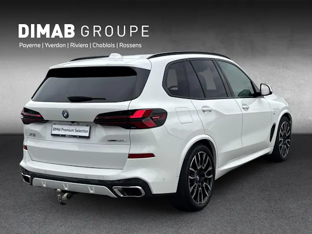 BMW X5 xDrive 50e M Sport (CH) AHK 2.7T ** Action de Leasing à 0.9% **