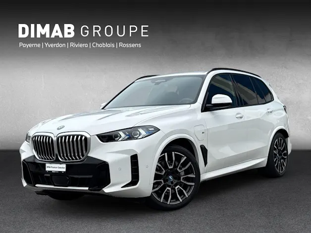 BMW X5 xDrive 50e M Sport (CH) AHK 2.7T ** Action de Leasing à 0.9% **