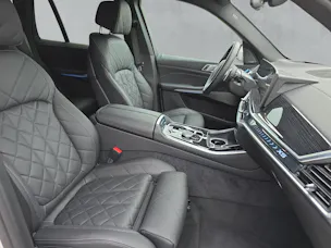 BMW X5 xDrive 50e M Sport (CH) AHK 2.7T ** Action de Leasing à 0.9% **