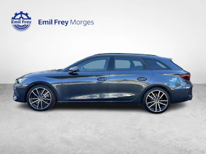 https://vehicle.imgix.net/4221934/c494152e-723a-4b4c-87ec-c792cf318e91.jpg