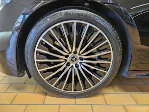 Mercedes-Benz E 200 4Matic AMG Line Kombi