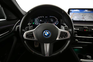 immagine del veicolo BMW 530e xDrive SAG Touring