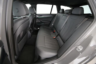 https://vehicle.imgix.net/4221957/582230ea-c89b-4e8d-970a-fbdbf633db7d.jpg