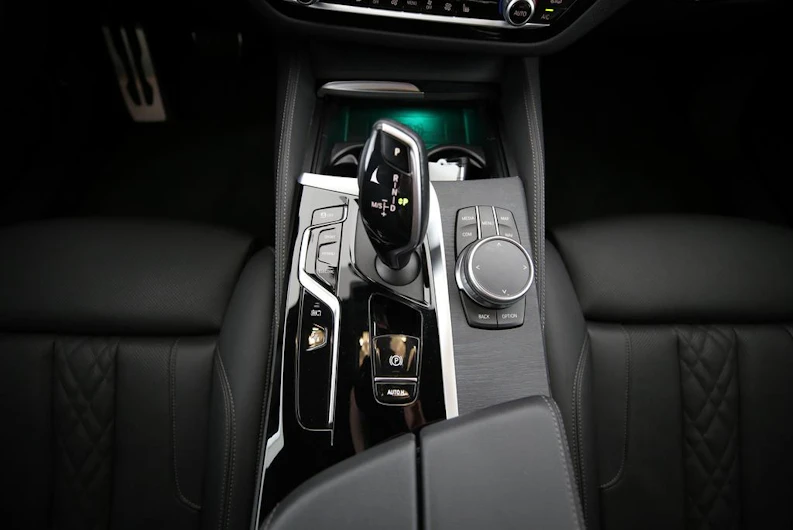 immagine del veicolo BMW 5 SERIES