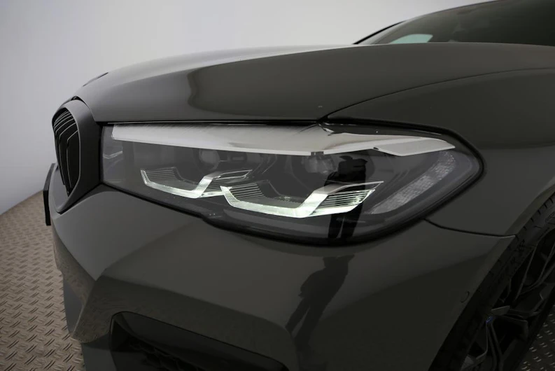 immagine del veicolo BMW 5 SERIES