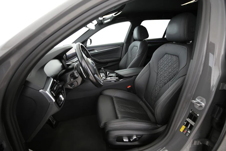 immagine del veicolo BMW 5 SERIES