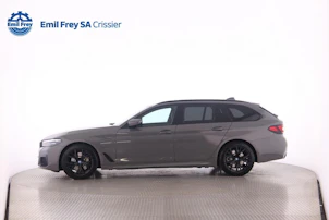 immagine del veicolo BMW 530e xDrive SAG Touring
