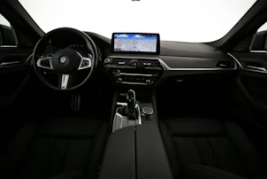 immagine del veicolo BMW 530e xDrive SAG Touring