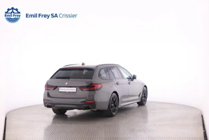 immagine del veicolo BMW 530e xDrive SAG Touring