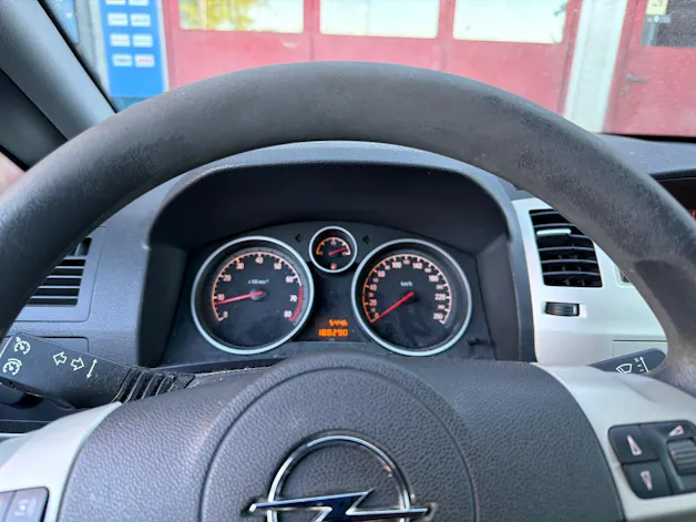 Opel Zafira 2.2 16V Direct Anniversary