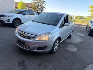 Opel Zafira 2.2 16V Direct Anniversary