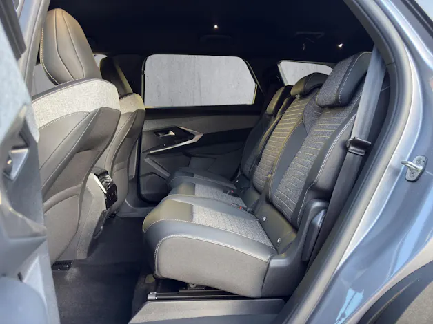 Peugeot 5008 1.2 Hybrid Allure Premium