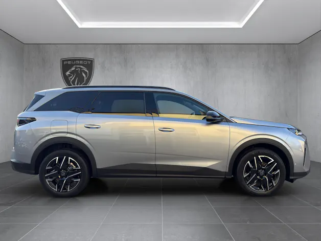 Peugeot 5008 1.2 Hybrid Allure Premium