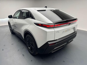 Fahrzeugbild TOYOTA C-HR+ Style AWD