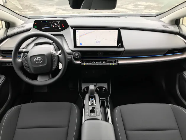 Toyota Prius 2.0 Plug-In-Hybrid Style