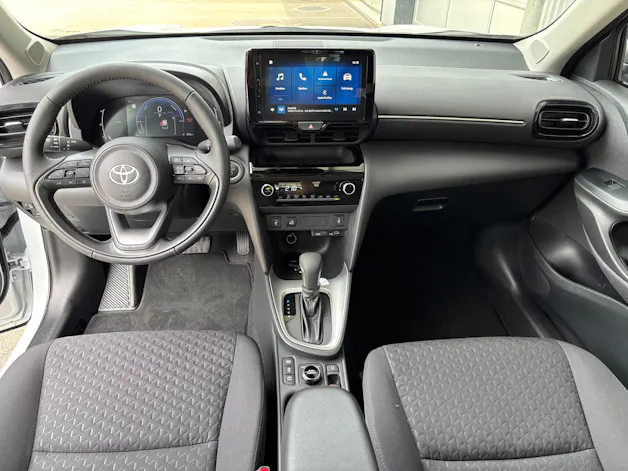Toyota Yaris Cross 1.5 VVT-i HSD Comfort AWD-i
