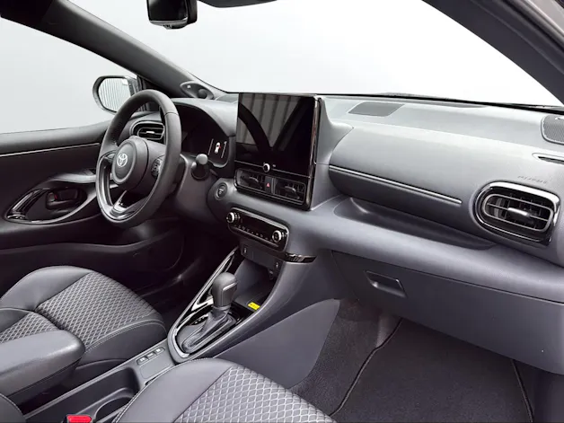 Toyota Yaris 1.5 VVT-i HSD Premium