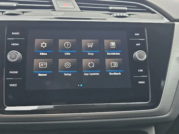 VW Touran 1.5 TSI Comfortline R-Line 7-Plätzer DSG