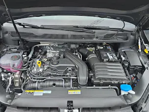 VW Touran 1.5 TSI Comfortline R-Line 7-Plätzer DSG