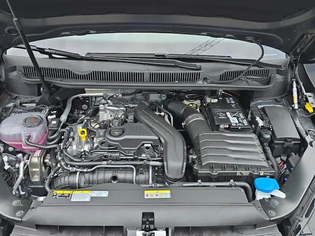 VW Touran 1.5 TSI Comfortline R-Line 7-Plätzer DSG
