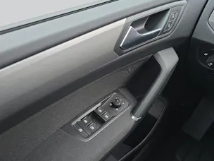 VW Touran 1.5 TSI Comfortline R-Line 7-Plätzer DSG