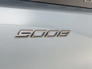 Peugeot 5008 1.2 Hybrid Allure Premium