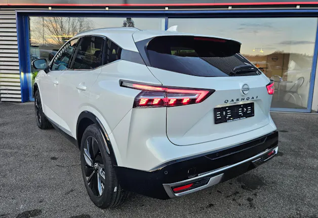 Nissan Qashqai 1.3 DIG-T MHEV Tekna Xtronic 4x4