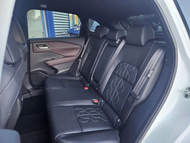 Nissan Qashqai 1.3 DIG-T MHEV Tekna Xtronic 4x4