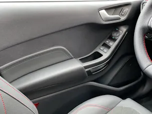 Ford Fiesta 1.0 EcoB Hybrid ST-Line X