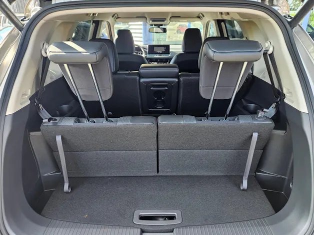 Nissan X-Trail 1.5 VC-T e-Power 4WD 7 Sitze N-Trek