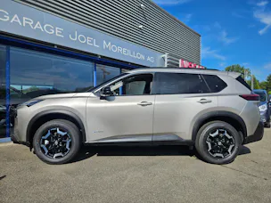 Nissan X-Trail 1.5 VC-T e-Power 4WD 7 Sitze N-Trek