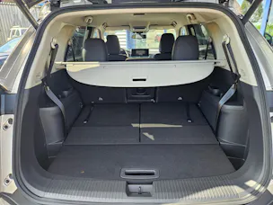 Nissan X-Trail 1.5 VC-T e-Power 4WD 7 Sitze N-Trek