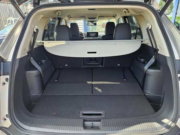 Nissan X-Trail 1.5 VC-T e-Power 4WD 7 Sitze N-Trek