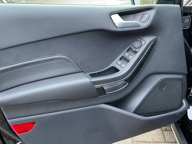 Ford Fiesta 1.0 EcoB Hybrid Active X