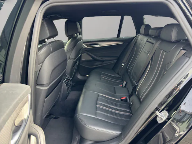 BMW 520d xDrive Touring Steptronic