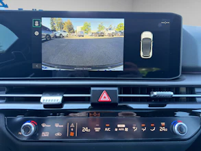 https://vehicle.imgix.net/4222414/9c7ef519-620e-47b1-9599-6c89064f9601.jpg