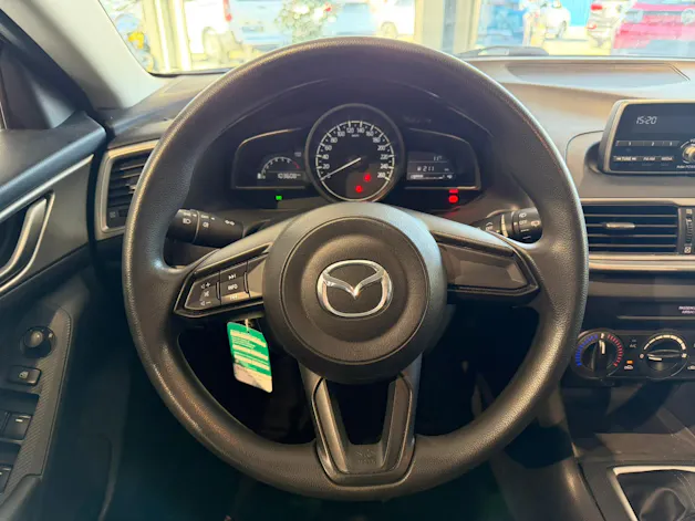 Mazda 3 1.5 Challenge