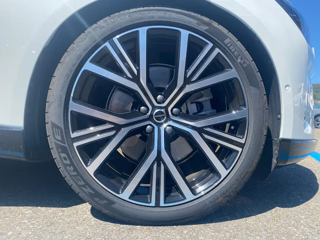 VOLVO ES90 Ultra