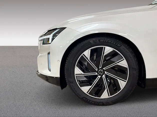 Volvo ES90 Ultra
