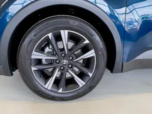 Toyota C-HR 2.0 HEV Swiss Edition 4x4