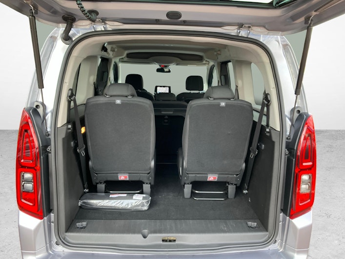 immagine del veicolo TOYOTA PROACE CITY VERSO