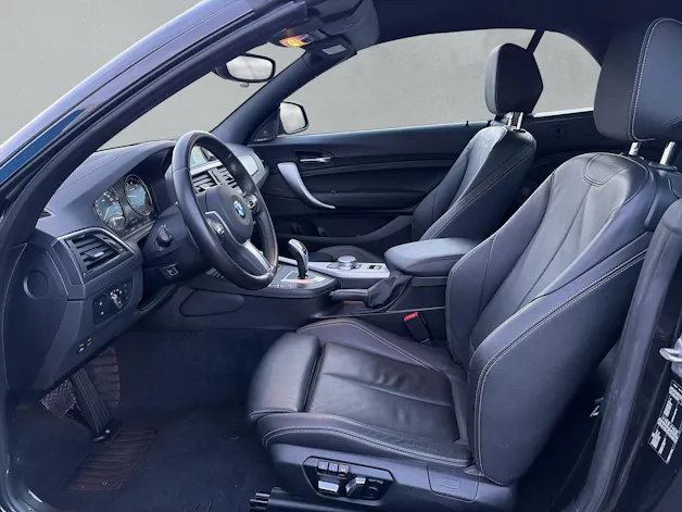 BMW 220i Cabrio M Sport F23 (CH)