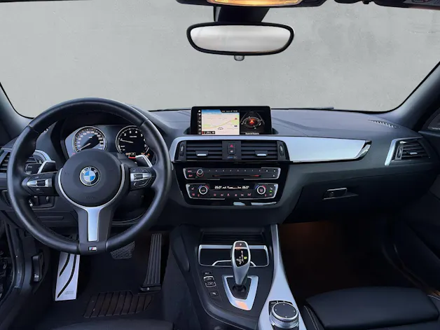 BMW 220i Cabrio M Sport F23 (CH)