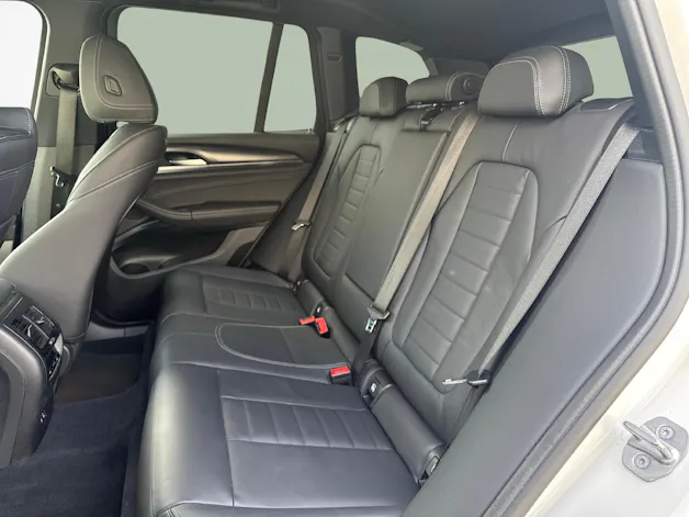 BMW X3 30e xDrive SAG