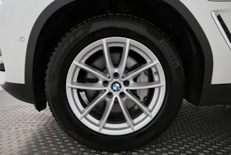 https://vehicle.imgix.net/4222640/1dd76cb8-3a55-49df-aeb8-e2c2a30fd5d2.jpg