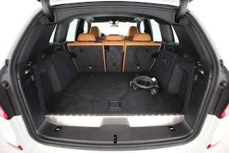 https://vehicle.imgix.net/4222640/407a95c3-a8c3-4772-9e3b-11ae7a35fe82.jpg