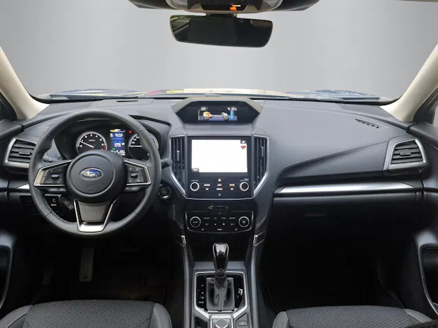 Subaru Forester Station 2.0i e-Boxer Swiss Plus