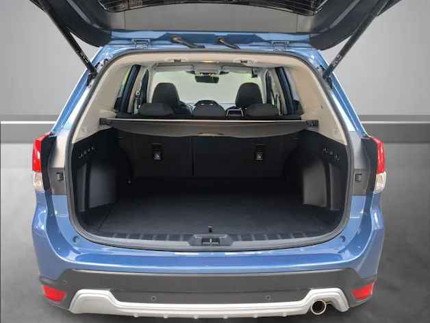 Subaru Forester Station 2.0i e-Boxer Swiss Plus