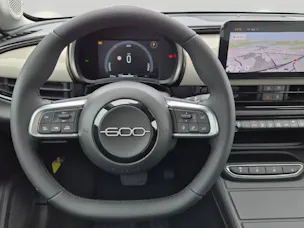 Fiat 600 1.2 Hybrid Icon Swiss Edition